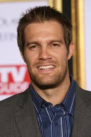 Geoff Stults Pictures and Photos