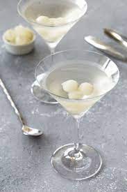 Gibson Vs Martini Do You Know The Difference Gibson Cocktail Recipe Gin Martini Recipe Martini Recipes