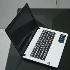 Dapatkan laptop termurah hanya di kliknklik.com toko terbanyak harga termurah pelayanan profesional. Jual Asus X452e Laptop Second Murah Lsm