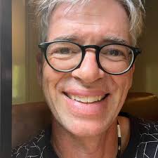 Boston Symphony violinist shares Heifetz's left-hand exercise