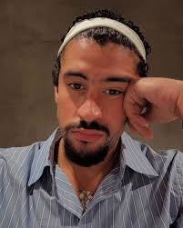 A Secretária de Segurança Nacional Kristi Noem duplica que os agentes do  ICE estarão "em todo o lado" no Super Bowl LX, onde Bad Bunny está  programado para atuar. "Estaremos por todo