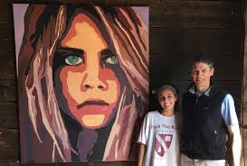 Junior Talia Zabit of Bethlehem, CT was congratulated by her mom, Jill,  along with Visual Arts Chair Andrew Richards and John C. Maxwell III,  President of Hunt Hill Farm,