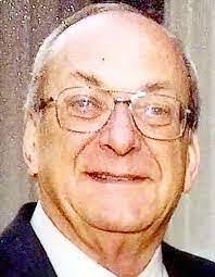 Daniel Knisley's Instagram, Twitter & Facebook