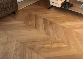 Parquet contrecollé point de hongrie. Point De Hongrie Chene Premier 10 X 90 X 610 Mm Huile