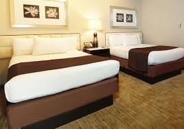The gold coast hotel and casino is a hotel and casino located in paradise, nevada. Gold Coast Hotel And Casino 74 3 9 1 Las Vegas Hotel Deals Reviews Kayak