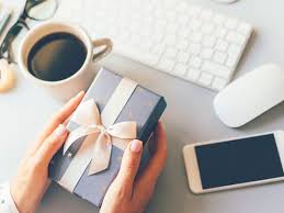 So sit down, put your feet up and get ready to be inspired. Online Gifts Delivery Buy Send Gifts To India Unique Gift Shop