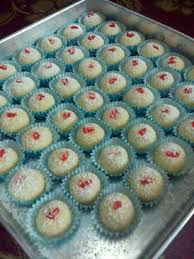 | biskut suji (resepi arianna.kitchen)#biskutraya #biskutarab #cookies #rayatetapceria #fyp | 1 cawan minyak sapi | 1 cawan gula kastor | 2 cawan tepung gandum |. Resepi Biskut Suji Sesuai Untuk Hidangan Hari Raya Bidadari My