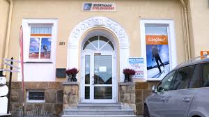 Umfangreiches produktsortiment mit den neusten trendprodukten. Startseite Sporthaus Stelzendorf 09116 Chemnitz