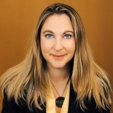 Naomi Luckett's Instagram, Twitter & Facebook