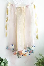 Geld zur hochzeit schenken ❤ bastle schnell & einfach süße verpackungsideen für persönliche geldgeschenke zur hochzeit. Geldgeschenk Hochzeit Traumfanger Mit Gefalteten Geldschein Herzen