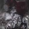 Dahulu, hajar aswad berupa satu batu yang berdiameter ± 30 cm. 1