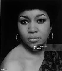 8.364 fotos e imágenes de alta resolución de Mavis