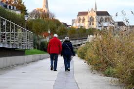Utilisant un relai de plus de 500 antennes réparties dans toute la. Une Journee Ensoleillee Fin De Saison Pour Le Rugby Amateur L Aja Face A Rodez Les Infos Pratiques De Ce Samedi 27 Fevrier Auxerre 89000