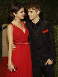 Has there ever been a love that's more pure and sacred than the legendary romance between justin bieber and selena gomez? Justin Bieber Selena Gomez Split What Happened