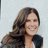 Mandy Mayhew's Instagram, Twitter & Facebook