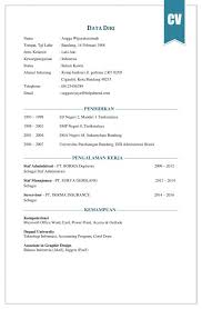 Koleksi contoh cv lamaran kerja ini bisa membantu anda membuat curriculum vitae yang menarik dan kreatif, terbaru 2021. 10 Contoh Cv Lamaran Kerja Menarik Baik Dan Benar Plus Online Cv