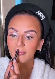 Get Ready for a Board Meeting: Makeup Tips