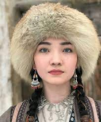中央 アジア 美人