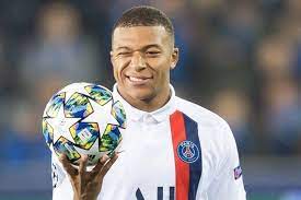 Hd wallpapers and background images. Budushee Futbola V Rukah Mbappe Futbolnyj Mir Zhdyot Novogo Korolya 15 06 2020 Chitat Blog Na Soccer Ru