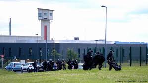 3,913 likes · 1 talking about this · 1 was here. Inmate Takes Guard Trainee Hostage In High Security French Prison News Dw 12 06 2019