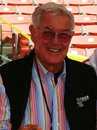 File:Bob St. Clair at 49ers Family Day 2009.JPG