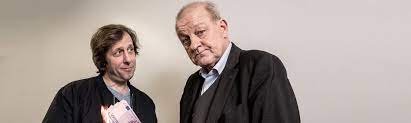 In dem neuesten fall fühlen georg wilsberg (leonard lansink) und ekki (oliver korittke) einem unseriösen vermögensberater auf den zahn, der rentner um ihre ersparnisse bringt. Pressemappe Wilsberg Morderische Rendite Zdf Presseportal