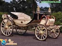 Horse Drawn Carriages ...