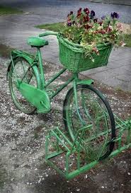 Green Gardening Or Commuting Either Way I Love It So Muchhh I Love Decorative Bikes Grun Farbe Grun Grune Welle