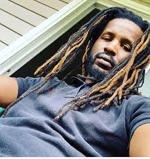 Pamela Reddick's Instagram, Twitter & Facebook