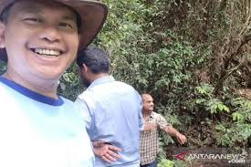 Nanti akan aku ceritakan lagi pengalamanku bersama santi bila saatnya tiba. Cerita Guru Besar Unej Tertahan Di Nigeria Akibat Pandemi Covid 19 Antara News