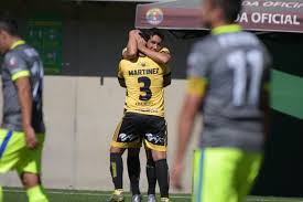 They currently play in the third level of chilean football, the segunda división. El Sifup Respalda A Hans Martinez En Su Batalla Contra Lautaro De Buin La Tercera