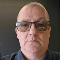 Michael Dykeman's Instagram, Twitter & Facebook