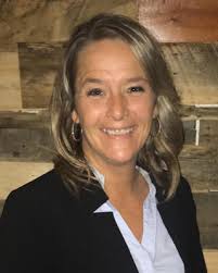 Gayle Beach's Instagram, Twitter & Facebook