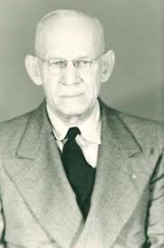 What is the significance of the Engine 9 hat badge?