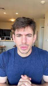 Archie Dixon's Instagram, Twitter & Facebook