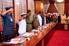 .of aso presidential villa by bandits and armed robbers, saying the development further points to the collapse of security command structure under in june last year in aso rock, involving a shooting, arising from a bitter squabble between members of the president family and some security aides. Buhari Security Chiefs Meet In Aso Rock Latest Nigeria News Nigerian Newspapers Politics