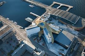 Trondheim kommune har som motto å være «åpen, kompetent og modig». Clarion Hotel Congress Trondheim Space Group Archdaily