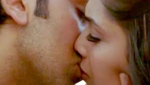 Shazahn Padamsee & Rajat Barmechas Passionate Kiss