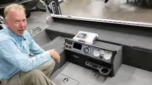 The lund 1775 pro guide tiller boat is completely redesigned and perfect for back trolling providing ultimate boat control. 2019 Lund 1775 Pro Guide Youtube