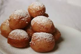 Bucataria pasionatilor de gatit descopera mii de retete culinare testate si atent selectate. Gogosi Cu Lapte Batut Un Elefant Se Legana