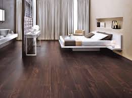 Daeji vinyl plank lantai vinyl motif kayu tebal 3mm. 25 Desain Keramik Lantai Motif Kayu Terbaru 2021 Rumahpedia