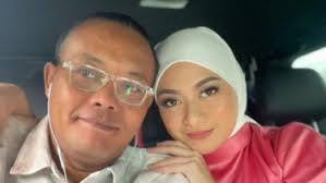 Untuk itu sule dan nathalie holscher pun kembali mendatangi pusat kesehatan untuk melihat perkembangan buah hati mereka. Berita Terbaru Nathalie Holscher