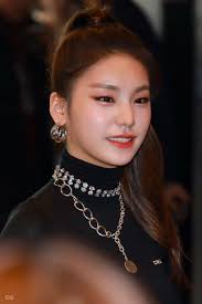 Пин от пользователя 🧺🪵 на доске itzy