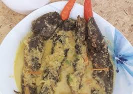 Berbahan dasar ikan lele yang dimasak seperti sayur santan pedas, namun menggunakan kencur yang akan menambah kekhasan rasanya. Cara Membuat Mangut Lele Tanpa Santan Istimewa Resep Enyak
