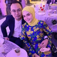 Apatah lagi, husna menjadi antara 20 bakat baharu yang dicalonkan dalam kategori artis baharu. Biodata Husna Mustaffa Model Muslimah Pelakon Azhan Co