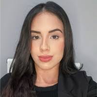 Amanda Davy's Instagram, Twitter & Facebook