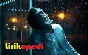 Slow dancing in the dark (cover) joji. Terjemahan Lirik Lagu Slow Dancing In The Dark By Joji Lirikopedi