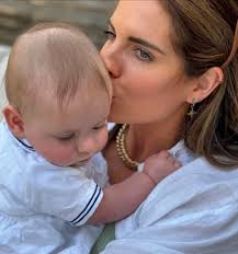 These are special memories! Daddy Gareth was a bit under the weather today  so I took the twins to Wilders first birthday alone and got to see my other  family for a