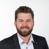 100+ perfiles de «Kaleb»