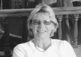 Who can fix a Fujitsu ducted aircon with an error code of 01 in Yeppoon?